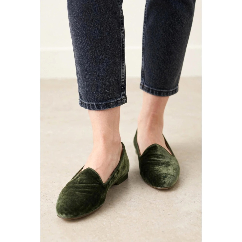 Birdies Size 7 Starling Flats Olive Green Velvet Slip-On Loafers Quilted Footbed